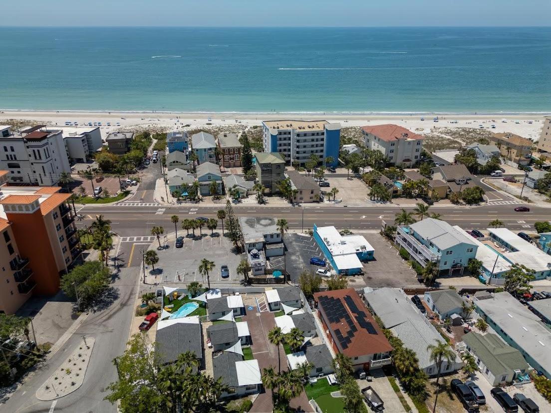 C7-Dolphin Villa St. Pete Beach Buitenkant foto