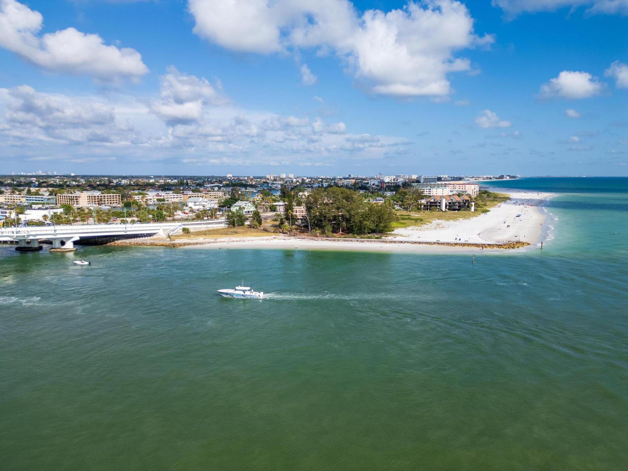 C7-Dolphin Villa St. Pete Beach Buitenkant foto